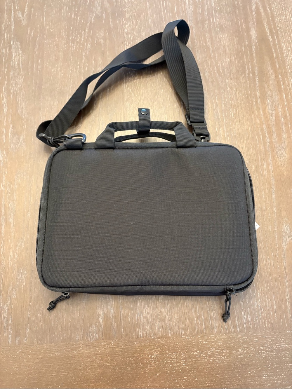 OtterBox Black OtterShell Laptop/Chromebook Carrying Case – 11–11.6”